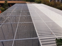 Zusätzlich zum Gitterdach ein hagelsicheres durchsichtiges Dach